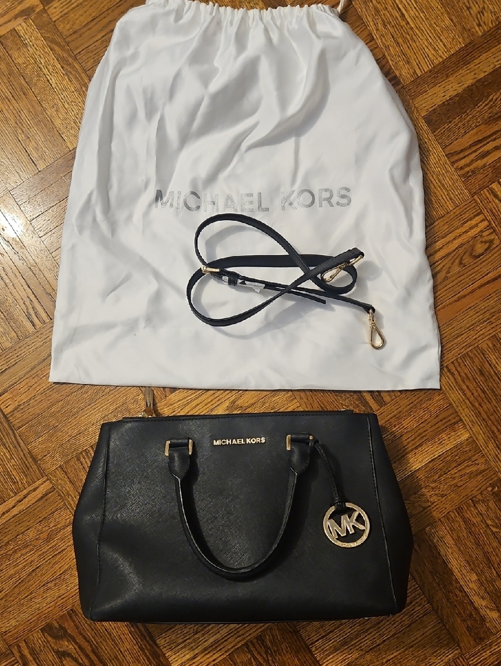 Michael Kors Sutton Bag Purse